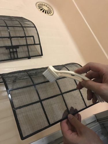 エアコン流れ6部品の洗浄